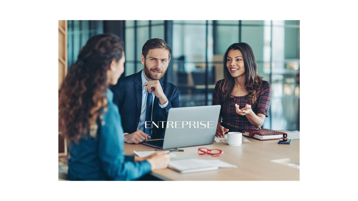 Pourquoi les entreprises doivent recruter des PhD : la valeur stratégique des docteurs